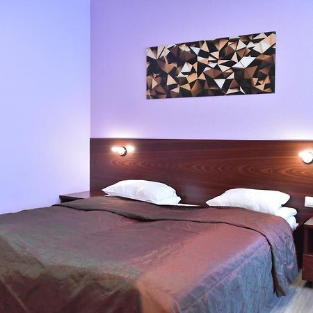Hotel Albatross Рига Экстерьер фото