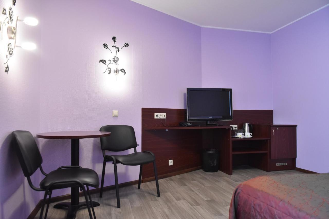 Hotel Albatross Рига Экстерьер фото